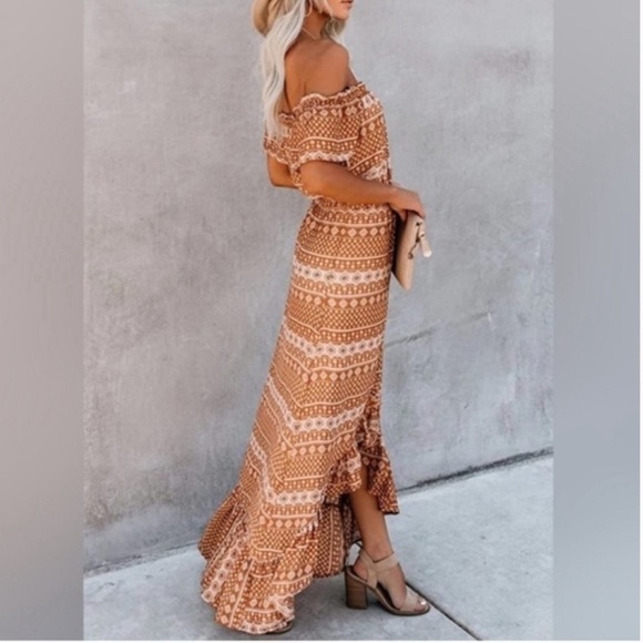 VICI Bohemian Off-Shoulder Maxi Dress - Brown Tan High Low Ruffle Boho Festival - Picture 2 of 13